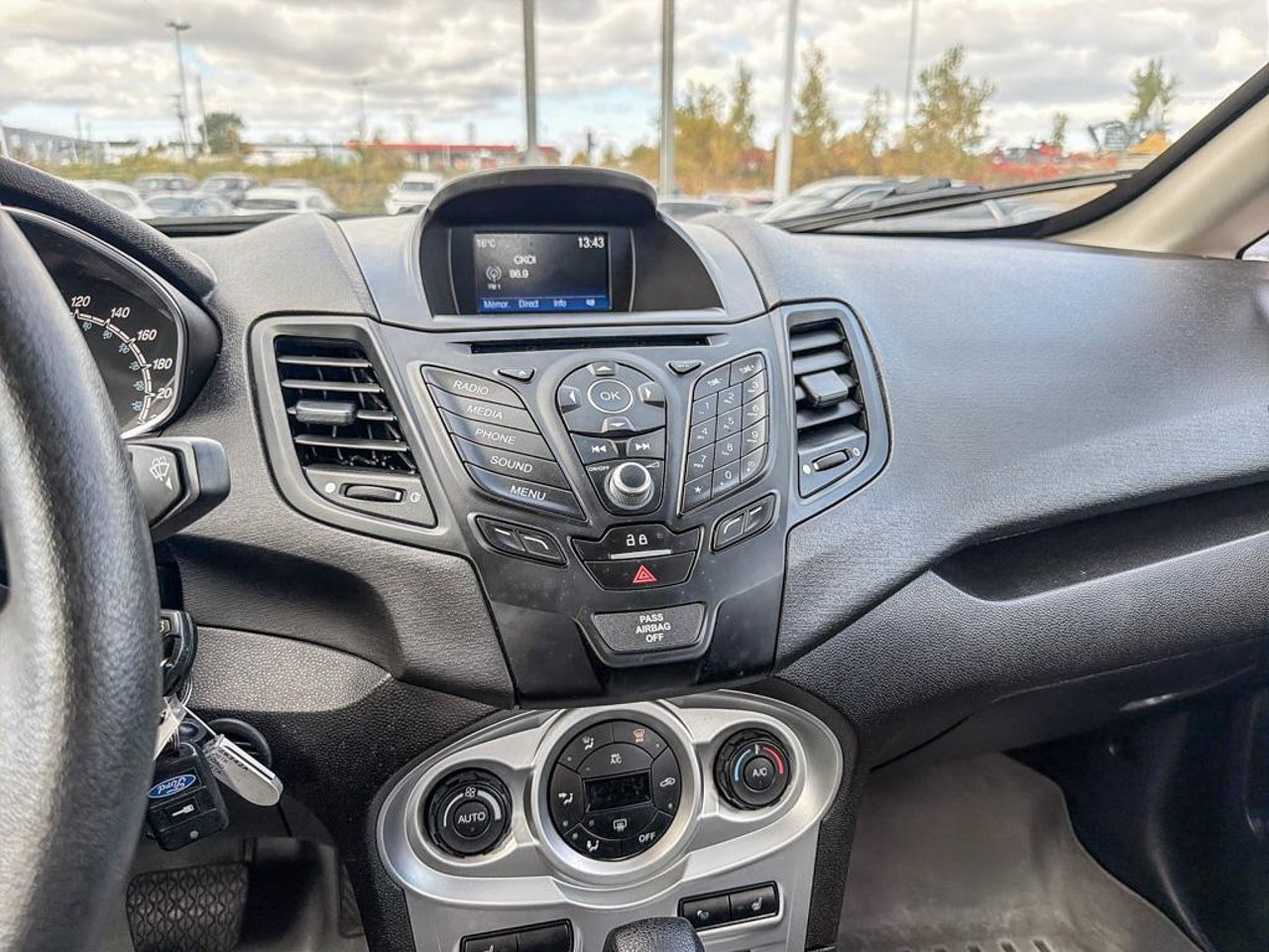 2018 Ford Fiesta 3FADP4EJ3JM123012 Black Mirabel - photo #21
