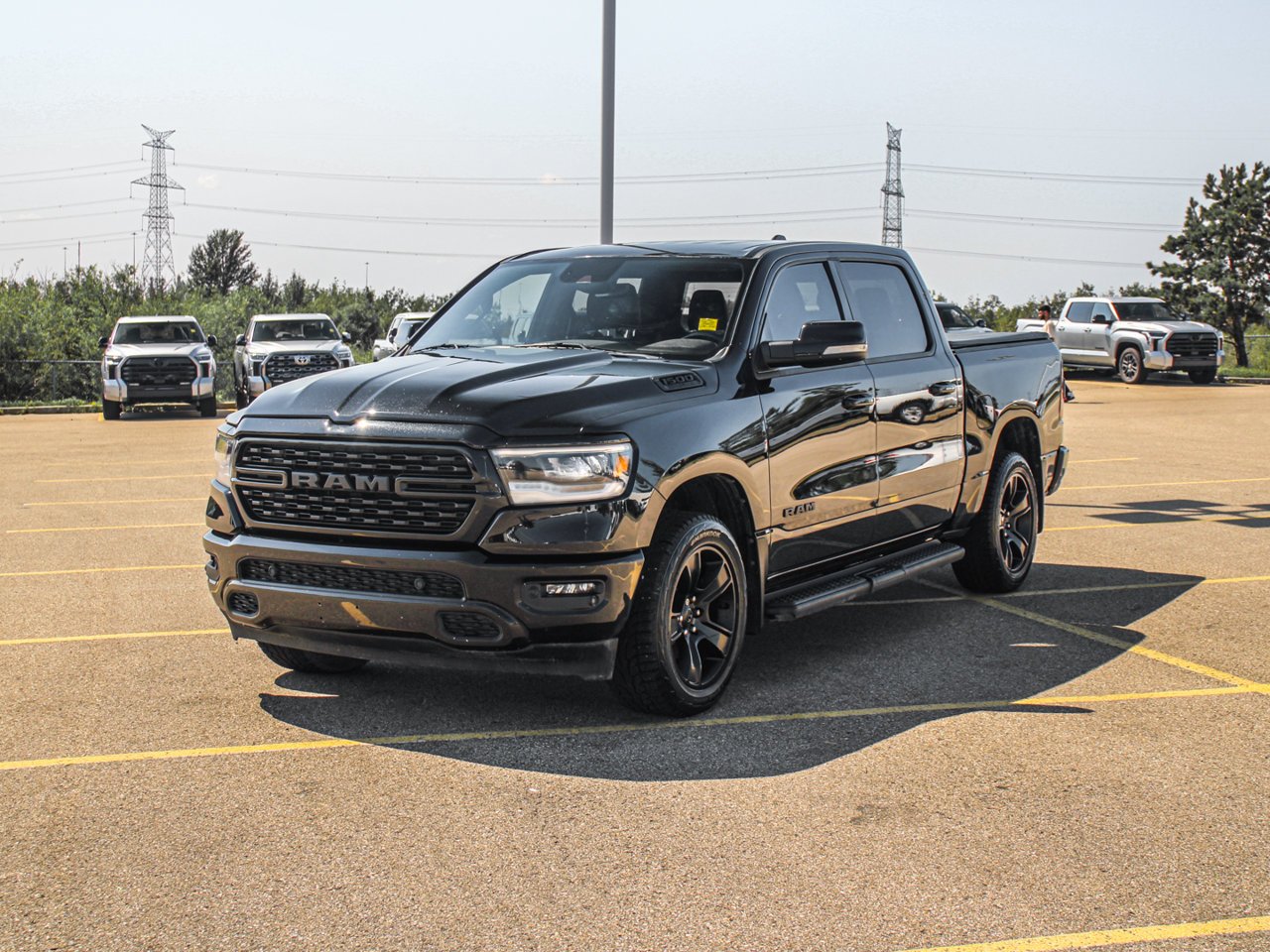 2022 Ram 1500 Sport 4x4 Crew Cab 5'7 Box Black Sherwood Park - photo #3