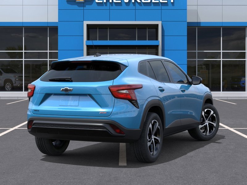 CHEVROLET Trax 1RS 4 portes TA 2026 Bleu marina métallisé Gatineau - photo #3