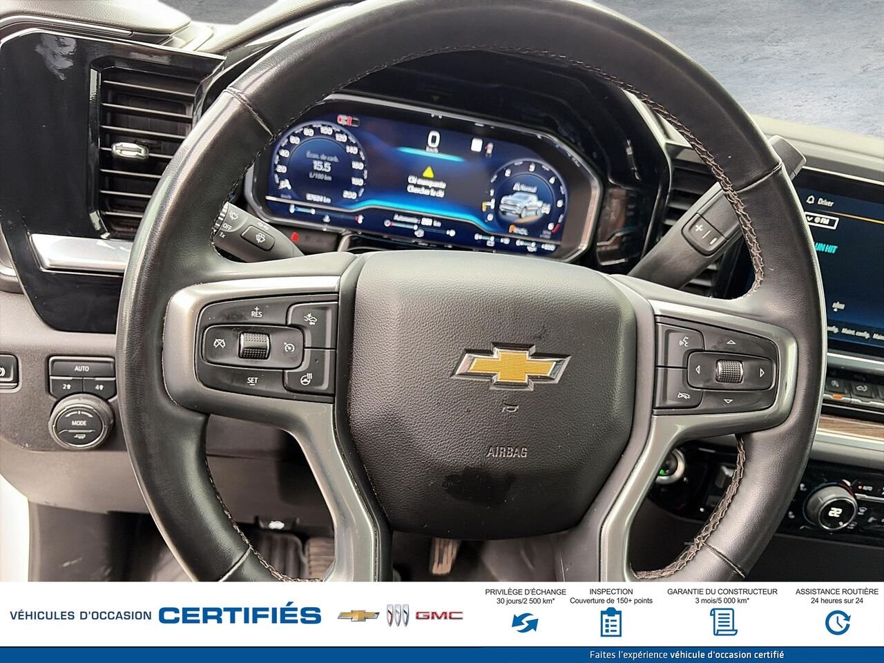 2025 Chevrolet Silverado 1500 LT cabine multiplace 4RM 157 po White Montmagny - photo #9