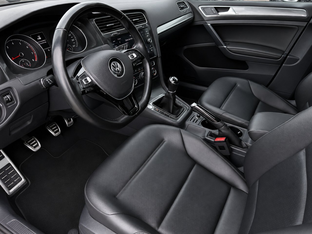 2019 Volkswagen Golf Alltrack White Châteauguay - photo #1
