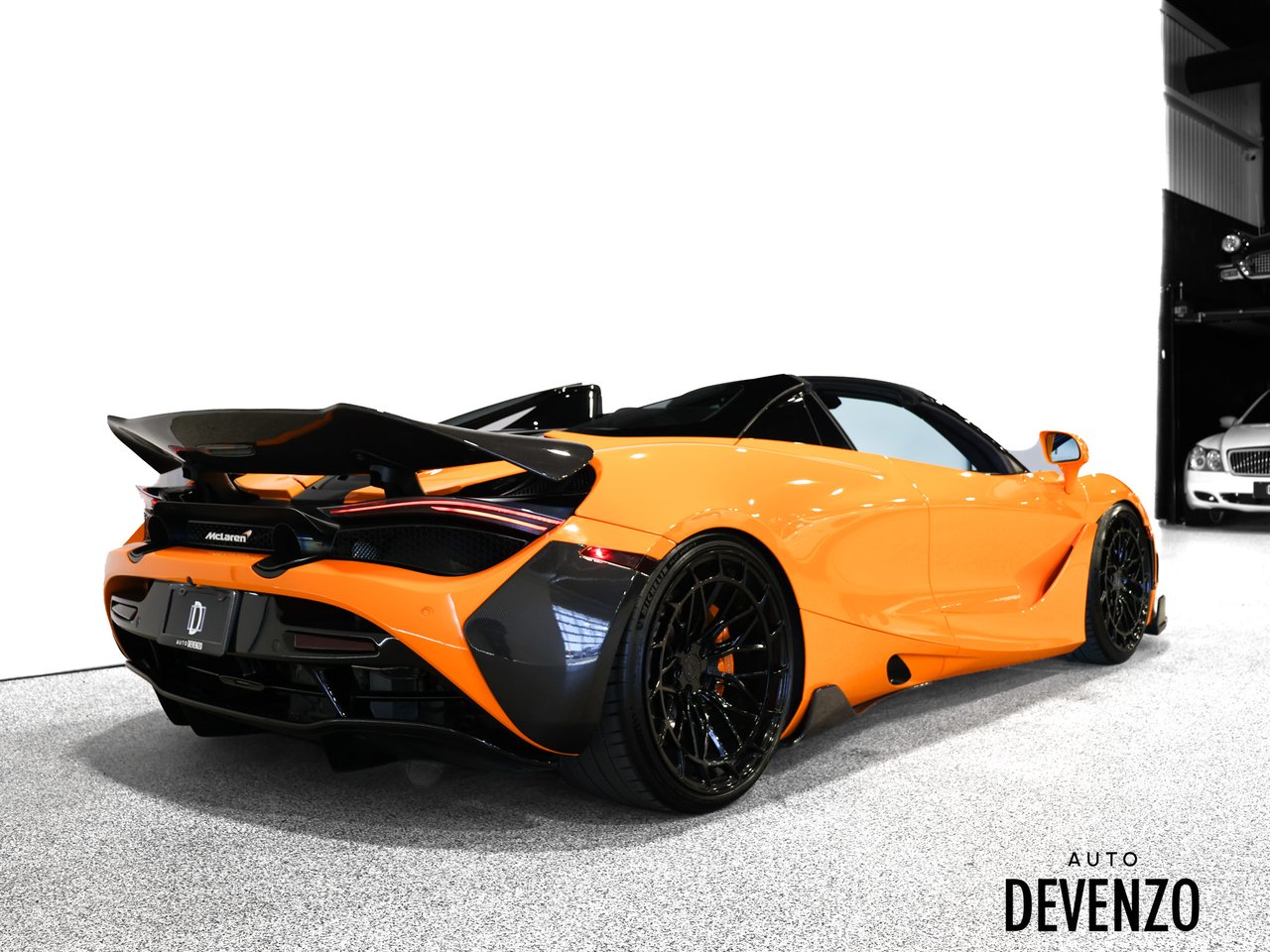 2020 McLaren 720S Orange Saint-Eustache - photo #3