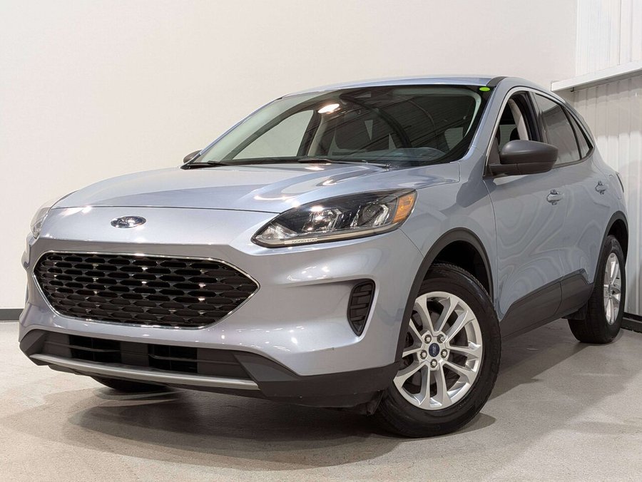 Ford Escape SE AWD 2022 Gris