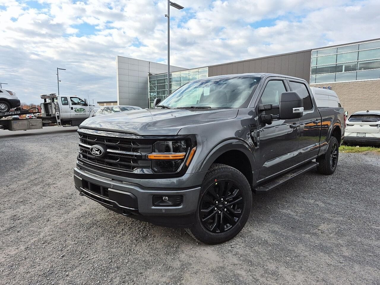 Ford F-150 2F419 | XLT 2026 Gris carbonisé métallisé Saint-Jérôme - photo #1