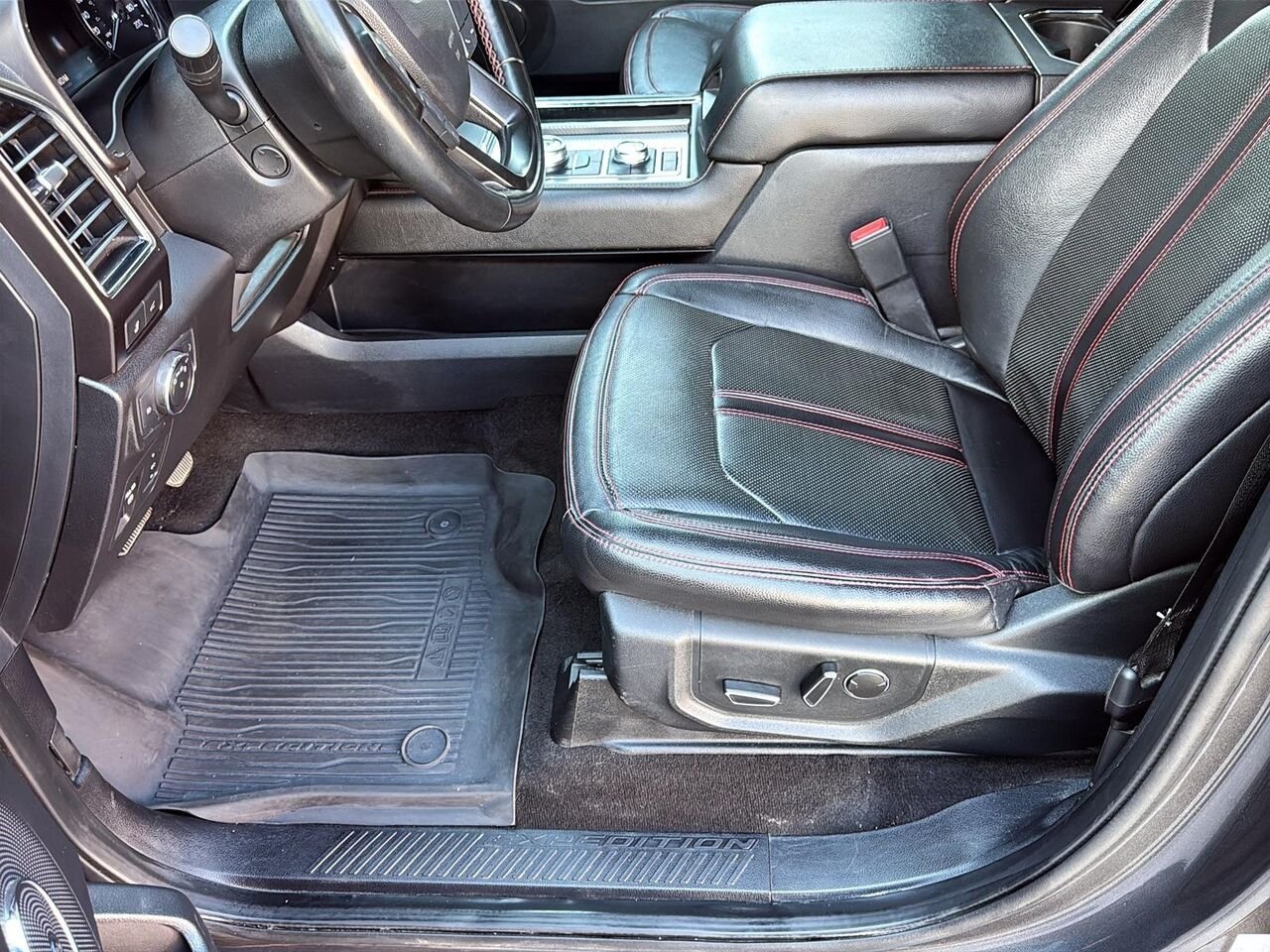 2020 Ford EXPEDITION LIMITED Grey Saint-Hyacinthe - photo #8