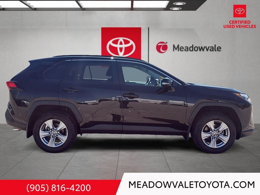 2025 Toyota RAV4 XLE AWD Black