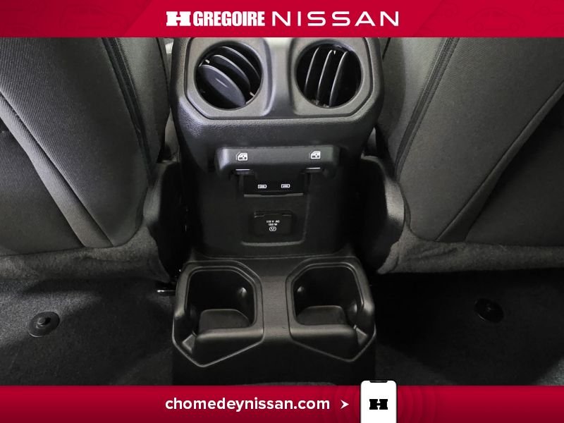 2023 Jeep Wrangler White Laval - photo #26