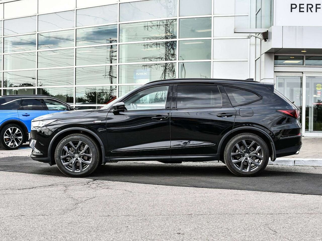 2024 Acura MDX A-Spec SH-AWD Black Etobicoke - photo #4