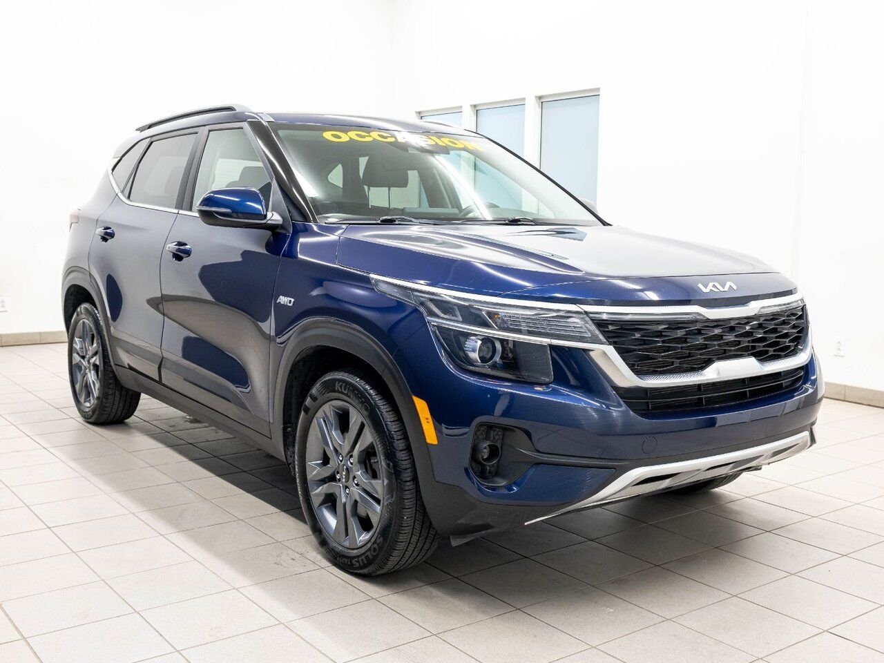 Kia Seltos EX PREMIUM AWD *TOIT* SIÈGES CHAUF CARPLAY ALERTES 2023 Bleu Saint-Jérôme - photo #10