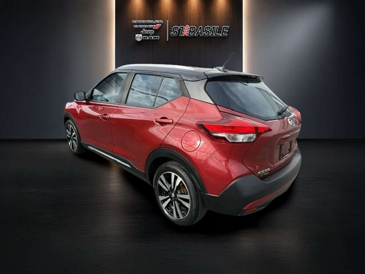 2019 Nissan Kicks Red Saint-Basile-le-Grand - photo #18