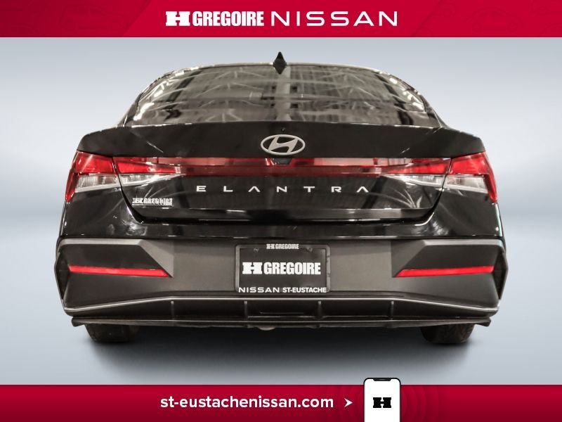 Hyundai Elantra SE4506 | Preferred APPLE CARPLAY SIEGES CHAUFFANTS DEM. A D 2024 Noir Laval - photo #10