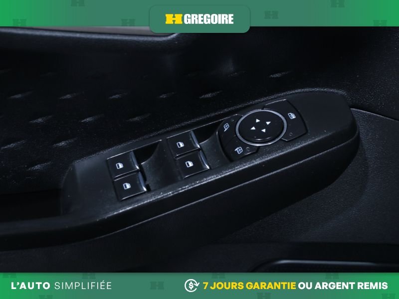 2020 Ford Escape Black Blainville - photo #13