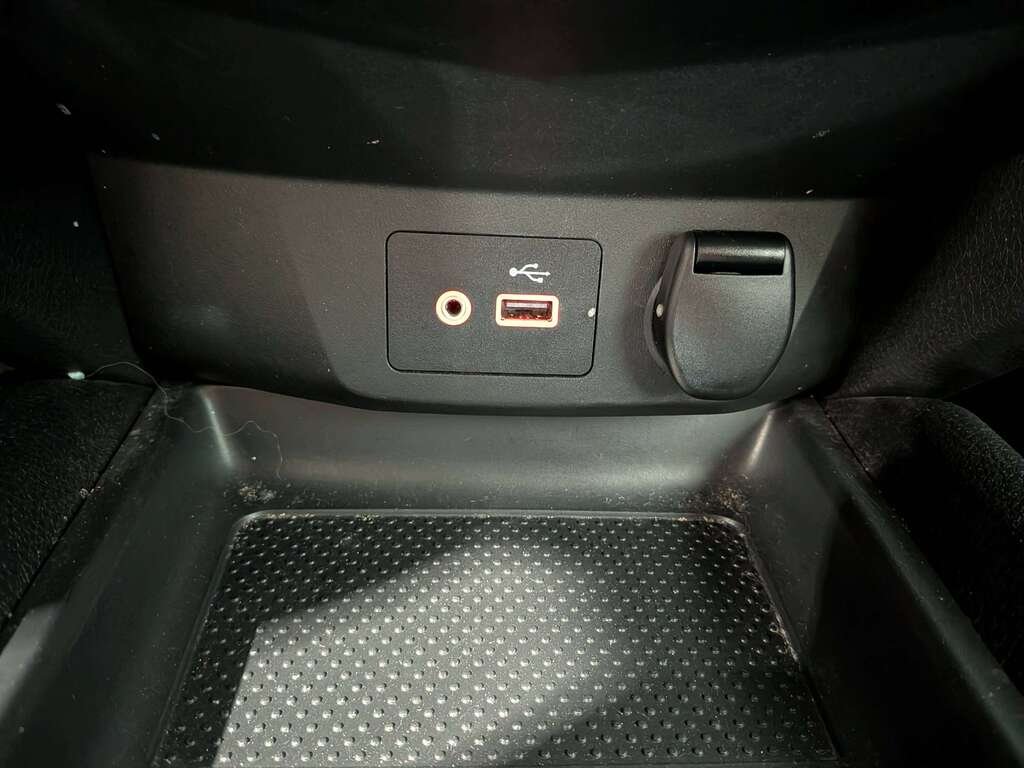 2023 Nissan Qashqai FWD S CVT Black Val-David - photo #22
