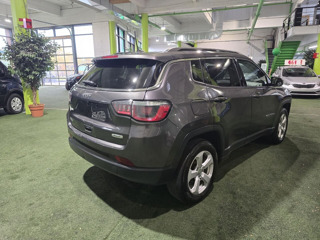 Jeep Compass 2018 Gris Longueuil, - photo #5