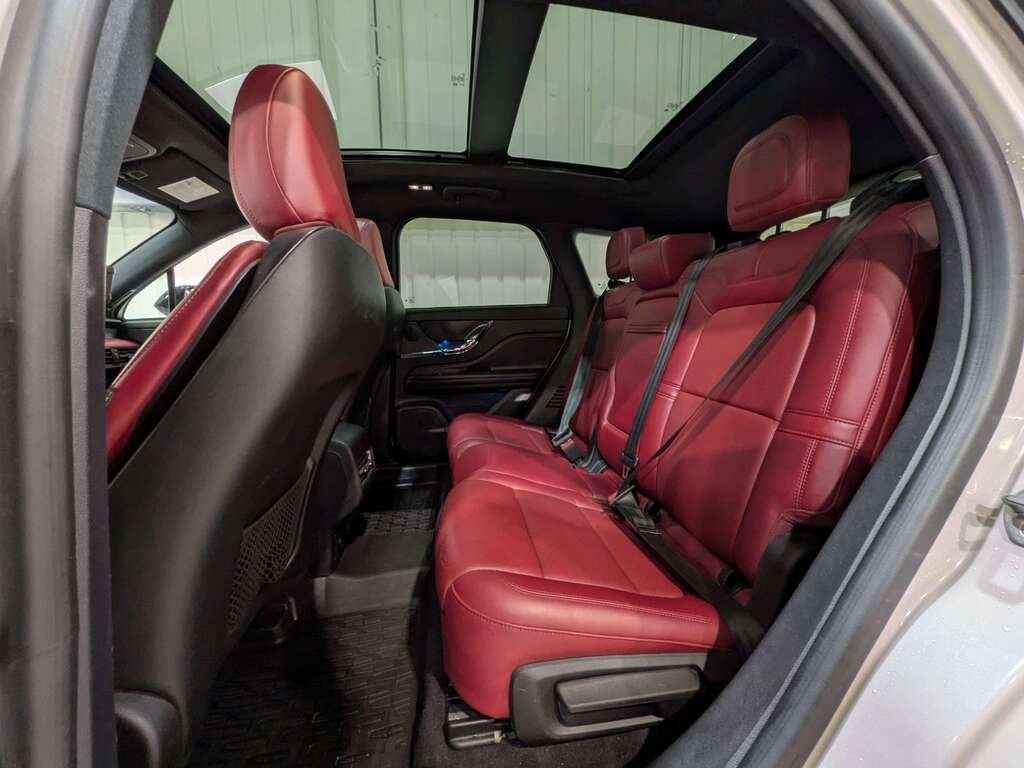 Lincoln Corsair Grand Touring AWD 2023 Jaune Val-David - photo #11