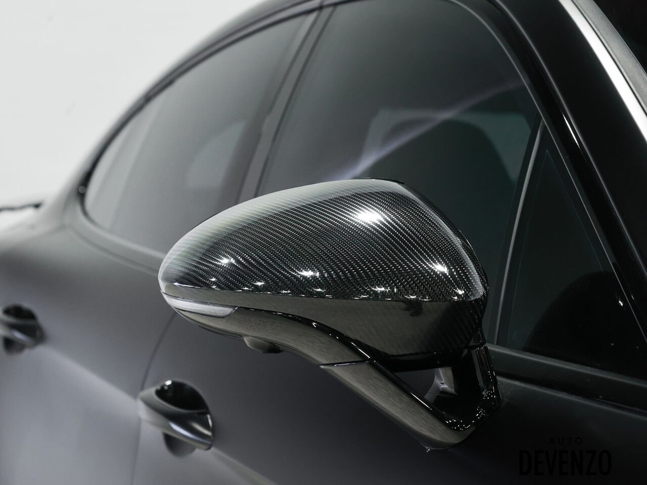 2019 Porsche Panamera Grey Saint-Eustache - photo #7