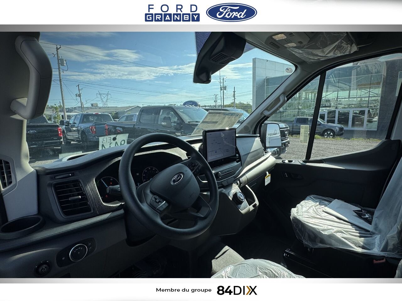 Ford E-TRANSIT FOURGONNETTE UTILITAIRE 2025 Blanc Granby - photo #6