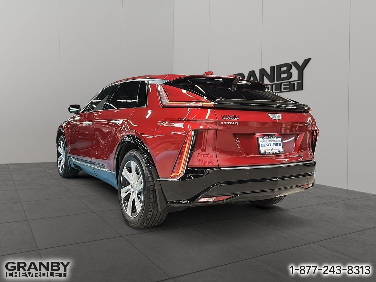 Cadillac LYRIQ Tech 4 portes avec 1SA | G3888 2024 Rouge Granby - photo #6