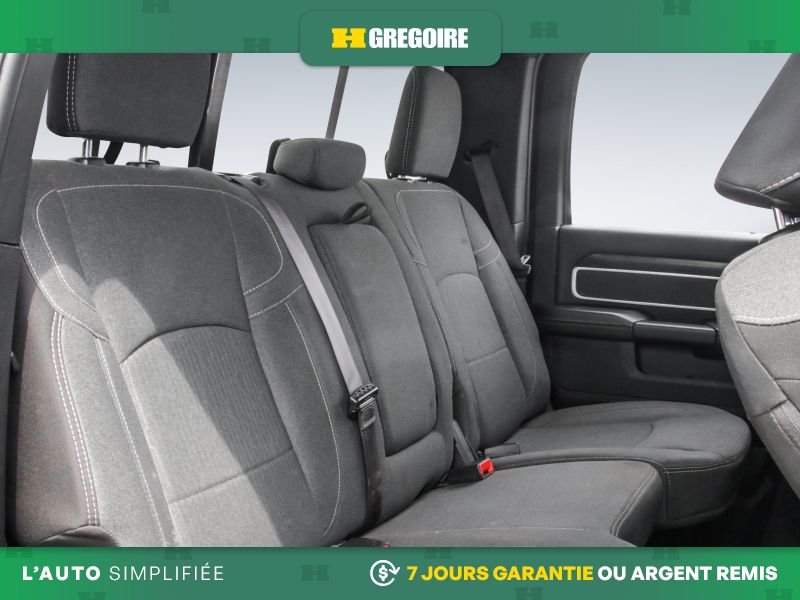 2022 Ram 2500 Red Saint-Eustache - photo #24