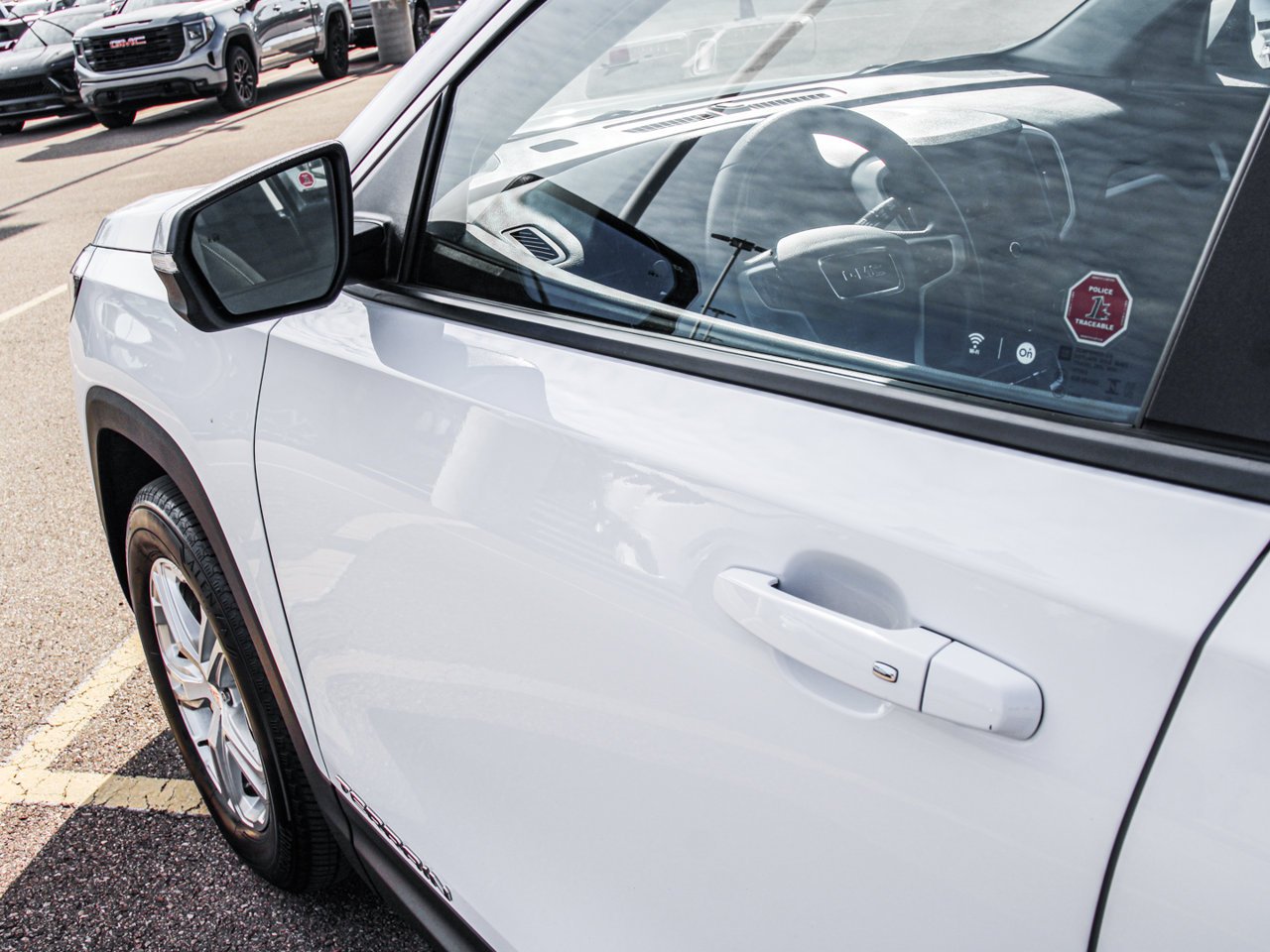 2024 GMC Terrain AWD 4dr SLE White Sherwood Park - photo #12