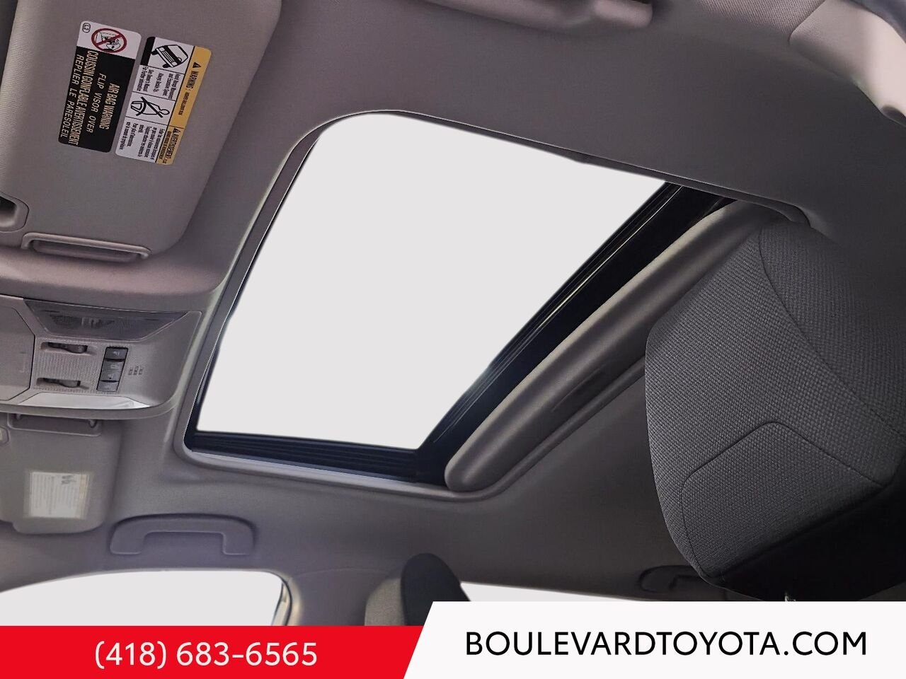 Toyota RAV4 100551A-36 | XLE 2019 Argent Québec - photo #10