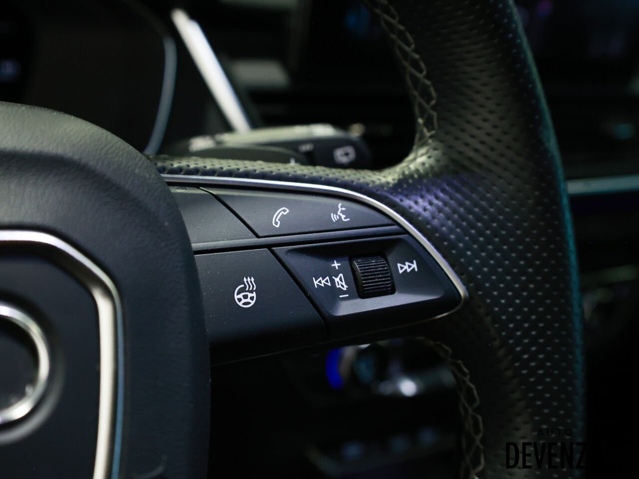 2021 Audi SQ5 Sportback Blue Saint-Eustache - photo #16