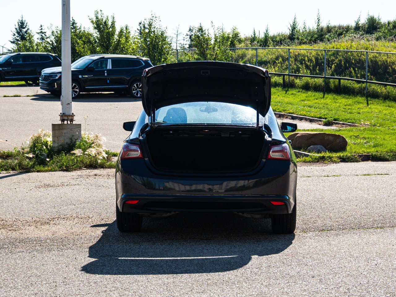 2022 Chevrolet Malibu 4dr Sdn LT Grey Sherwood Park - photo #14