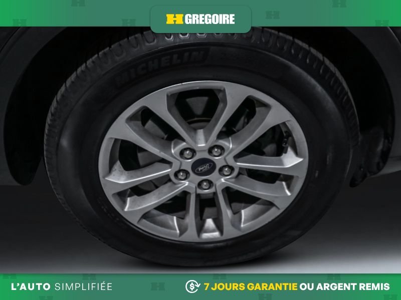 2020 Ford Escape Black Blainville - photo #27