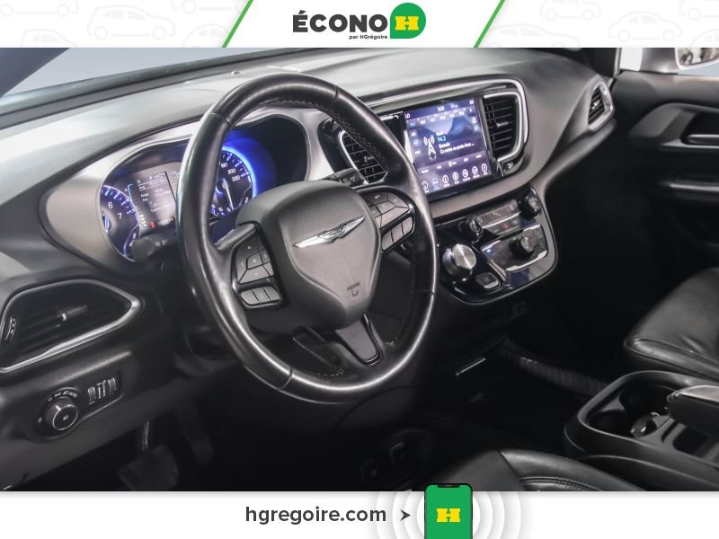 Chrysler Pacifica 2019 Gris Laval - photo #18