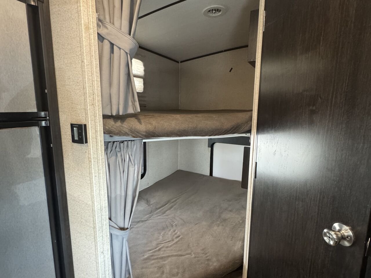 COACHMEN NORTHERN SPIRIT 2342B 2019 Blanc Granby - photo #30