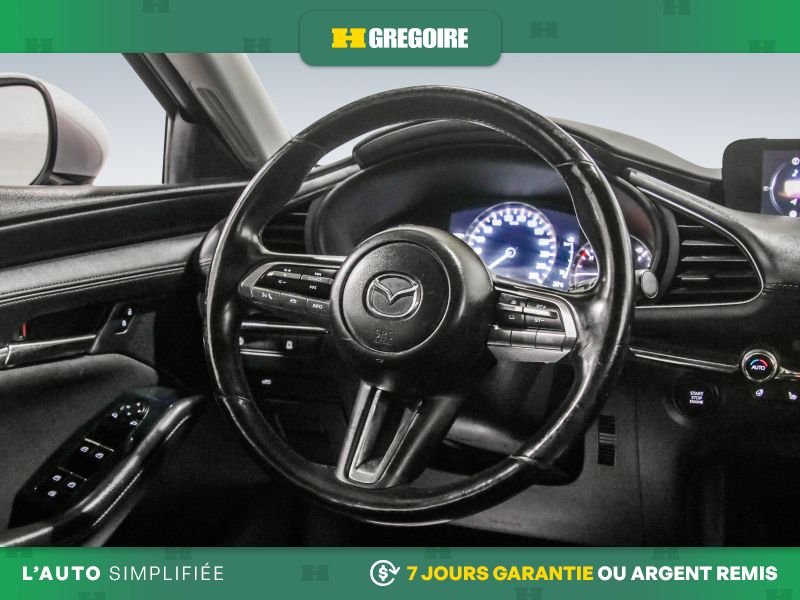 2019 Mazda 3 Silver Saint-Eustache - photo #17