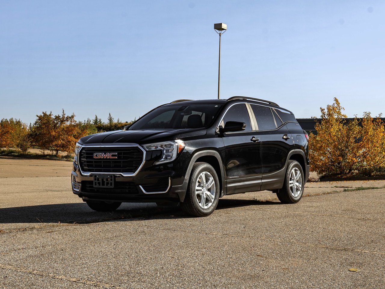 2023 GMC Terrain AWD 4dr SLE Black Sherwood Park - photo #3