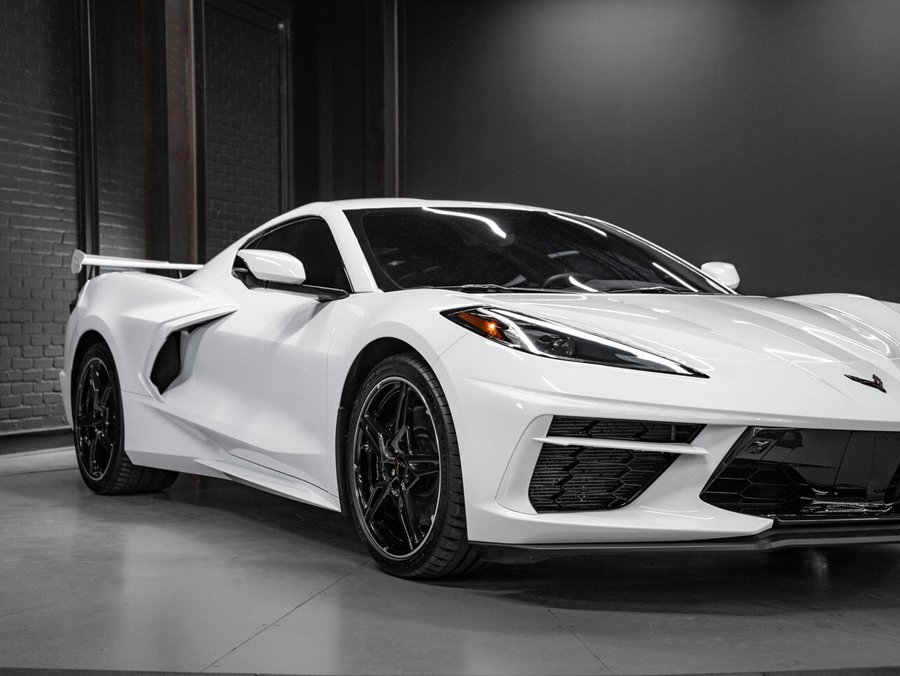 2022 Chevrolet Corvette Stingray 2LT Z51 Performance Coupe White