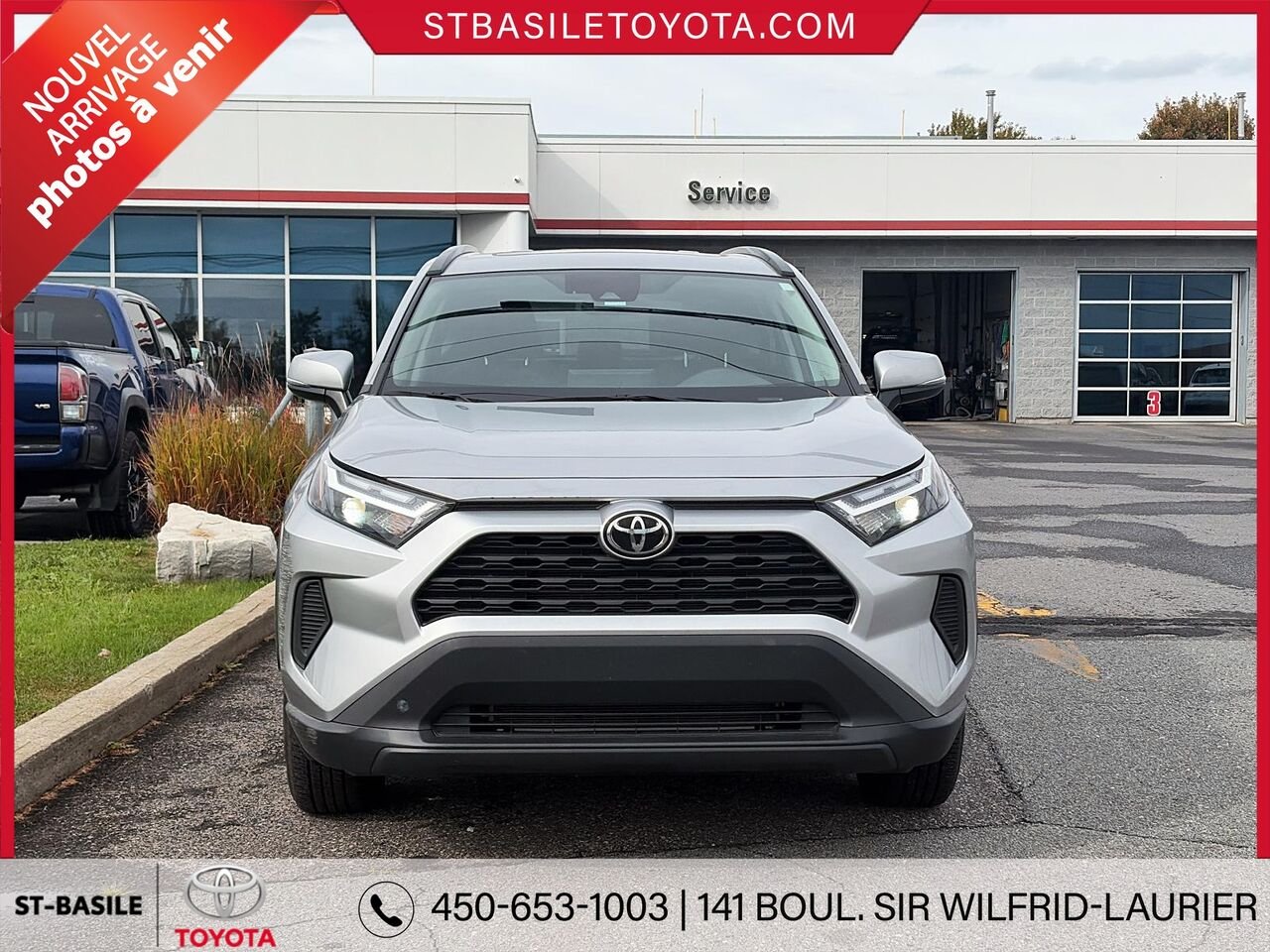 TOYOTA RAV4 2024 Argent Saint-Basile-le-Grand - photo #4
