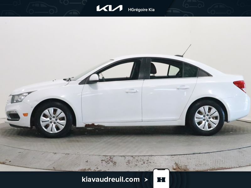 2015 Chevrolet Cruze 2015 White