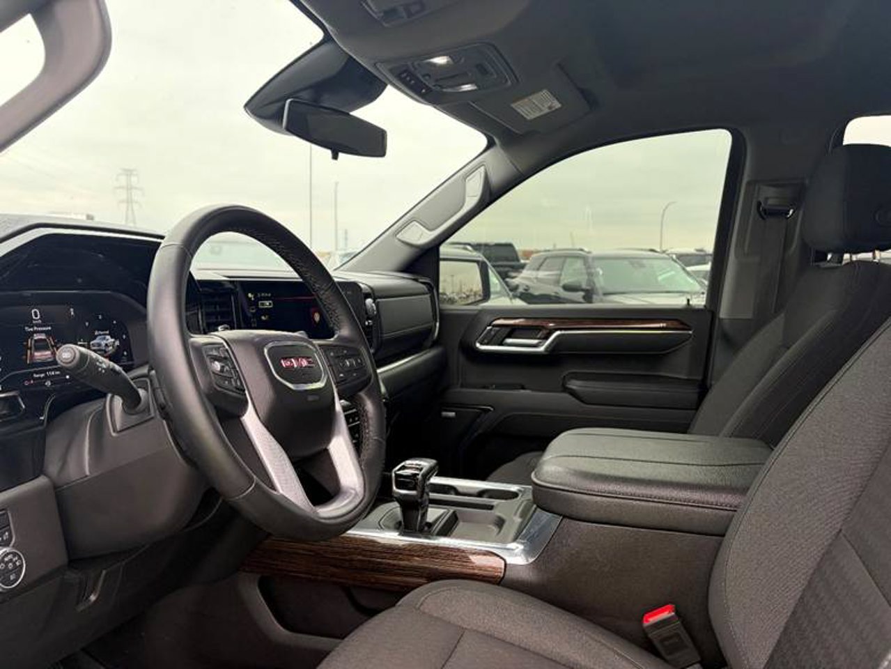2024 GMC Sierra 1500 4WD Crew Cab 147 Elevation Grey Sherwood Park - photo #5