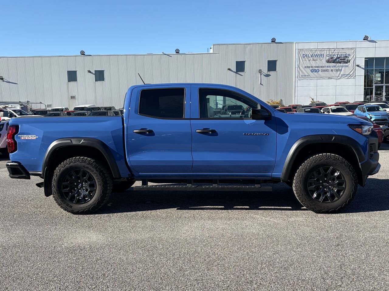 CHEVROLET COLORADO TRAIL BOSS Trail Boss cabine multiplace 4RM 2026 Bleu Ottawa & Gatineau - photo #16