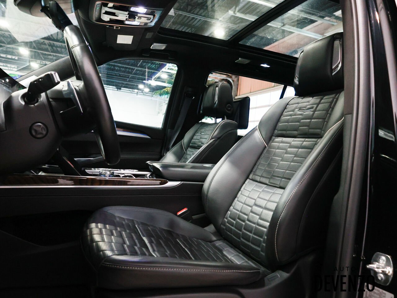 Cadillac Escalade ESV 2025 Noir Saint-Eustache - photo #13