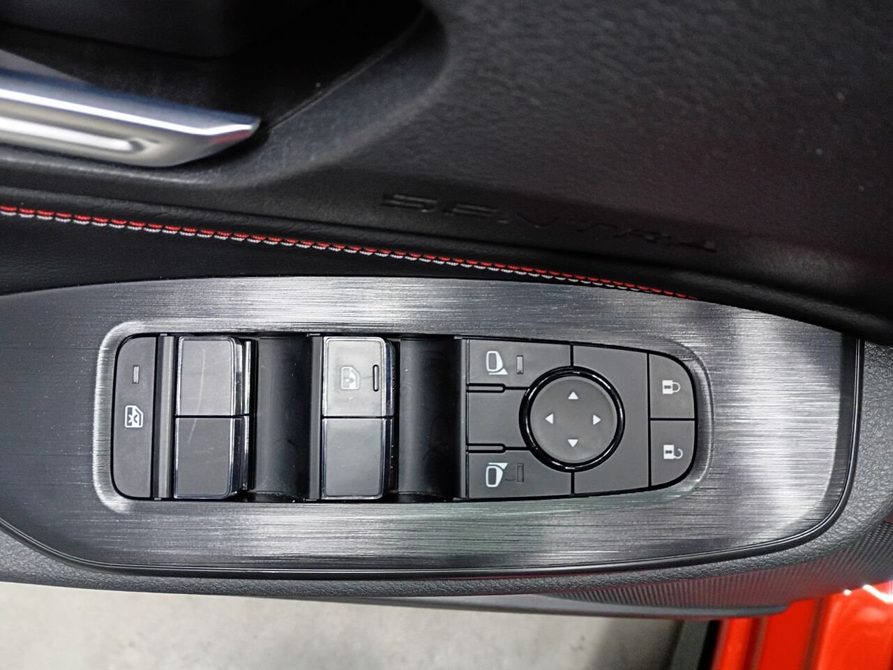 2026 Nissan Sentra Red Blainville - photo #21