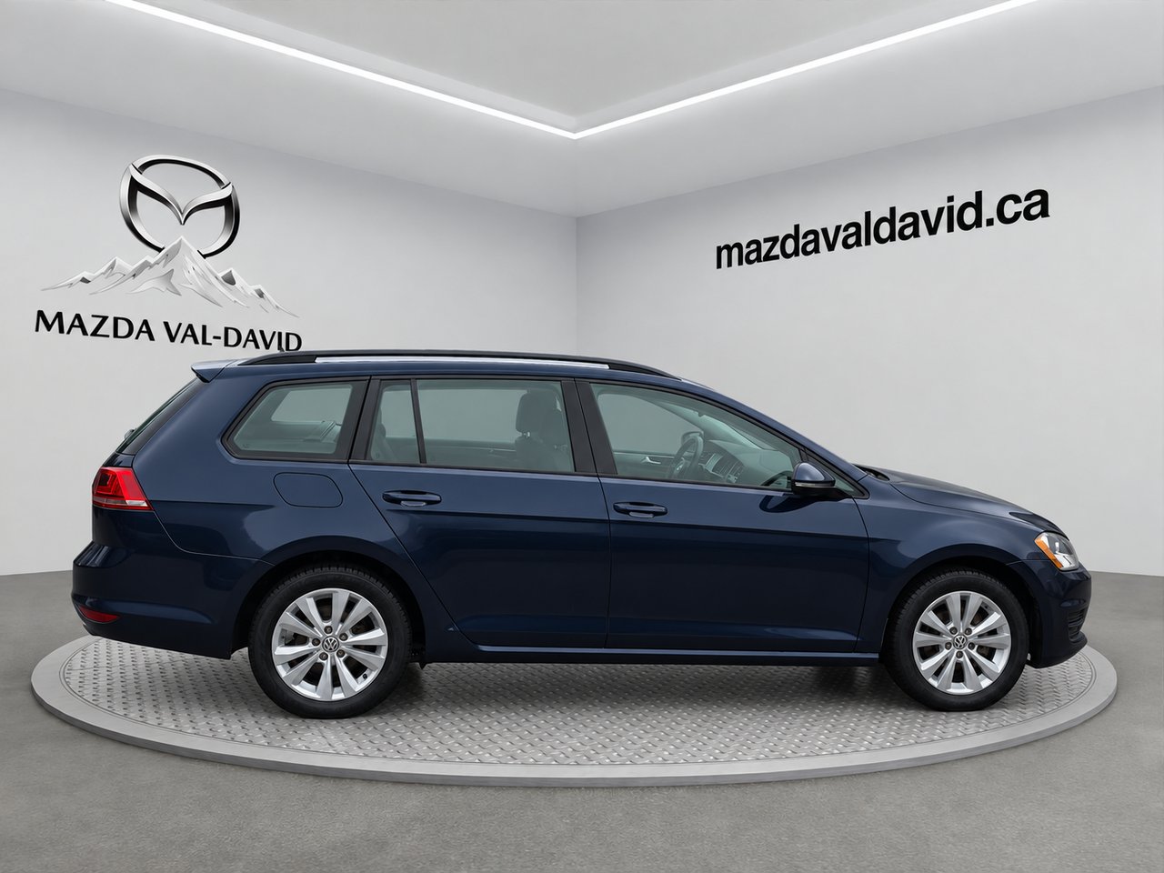 Volkswagen Golf SportWagen 2017 Bleu Val-David - photo #8