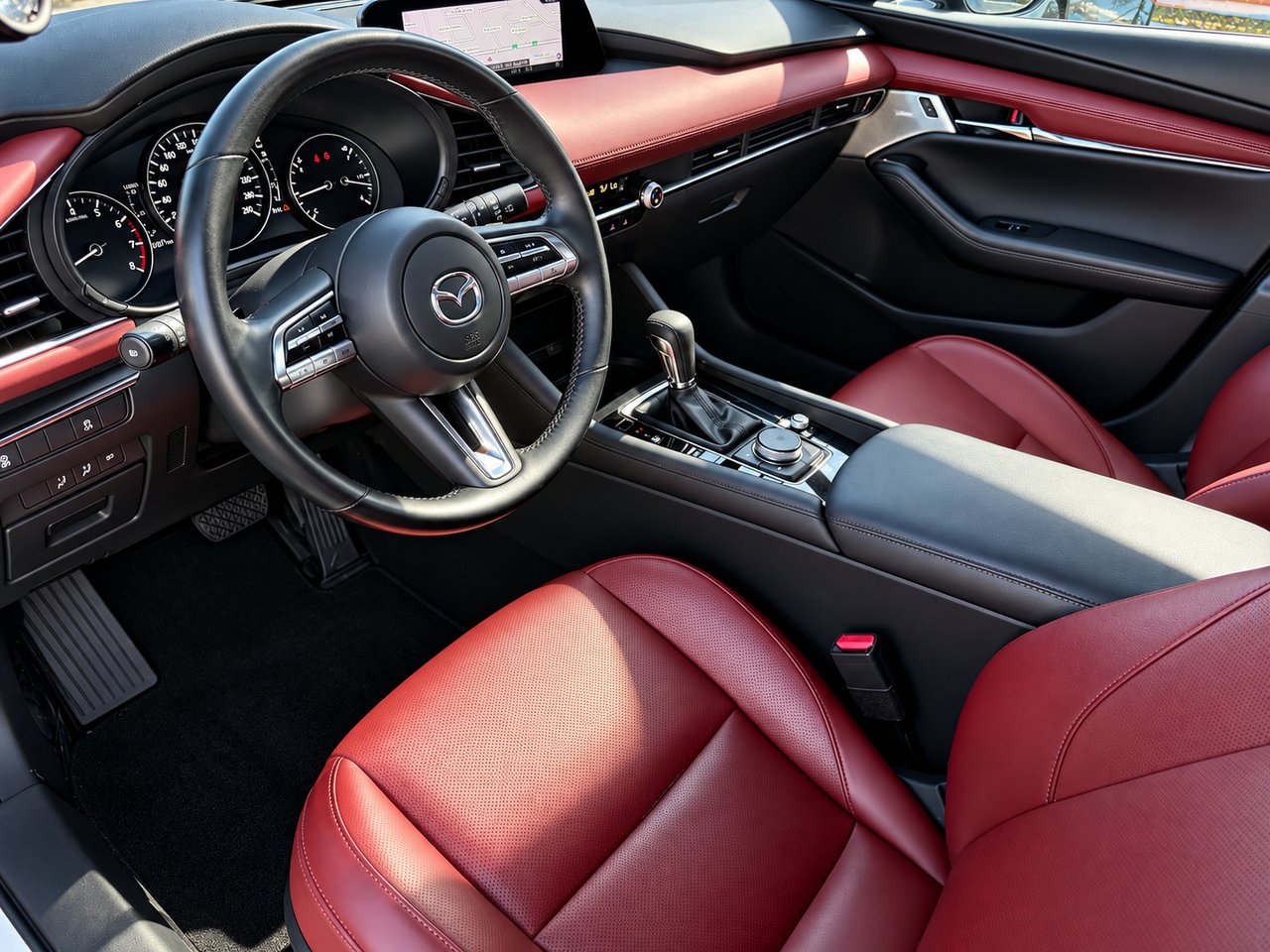2021 Mazda Mazda3 Sport GT TURBO White Châteauguay - photo #1