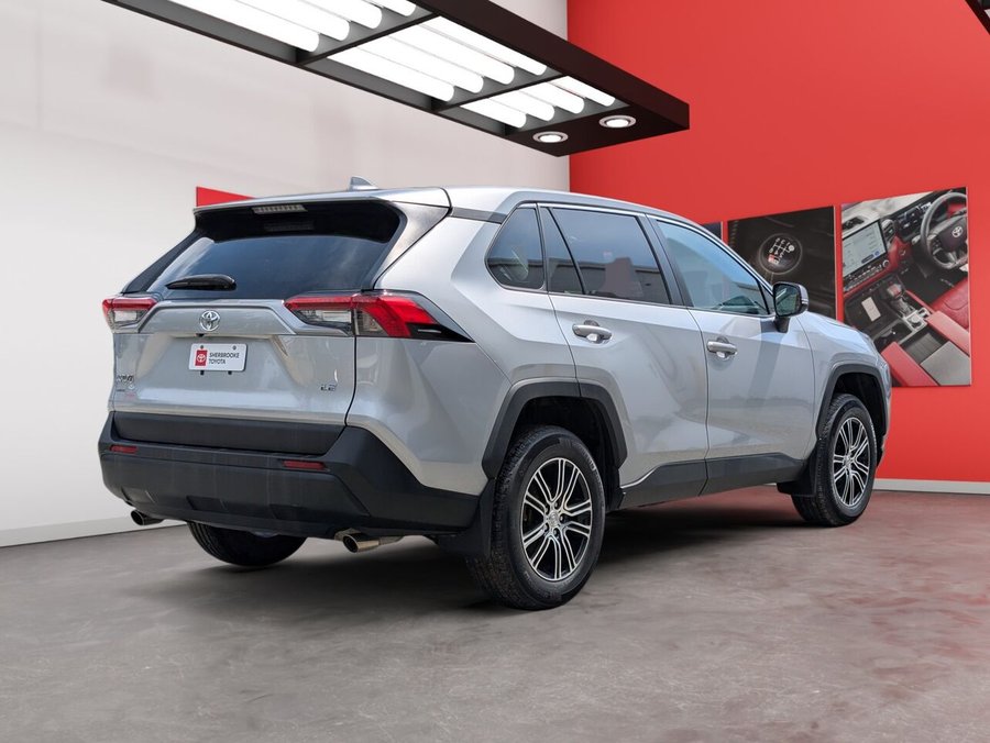 2022 Toyota RAV4 2022 Silver