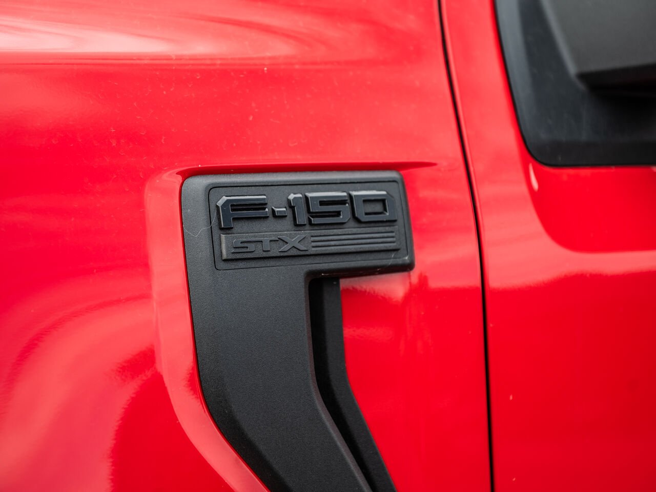 2023 Ford F-150 Red Sainte-Julienne - photo #8
