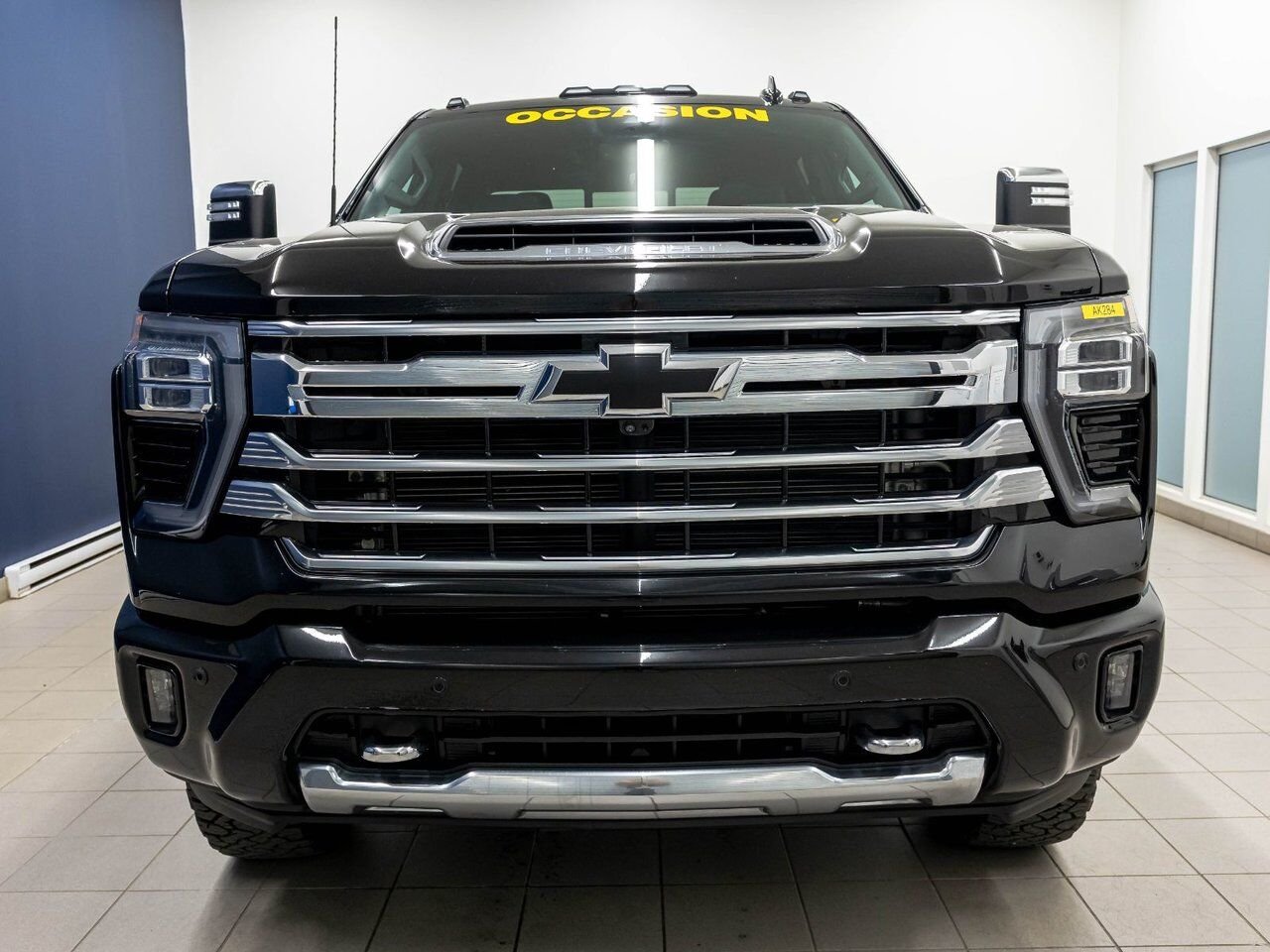 Chevrolet Silverado 2500HD HIGH COUNTRY Z71 CREW 4X4 *DIESEL* TOIT *HUD* BOSE 2024 Noir Saint-Jérôme - photo #5