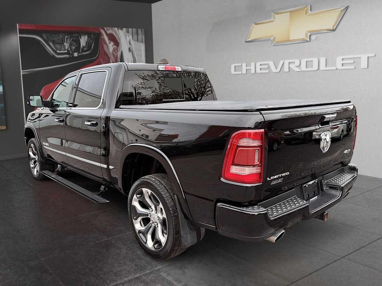 2022 RAM 1500 LIMITED Black Saint-Hyacinthe - photo #3