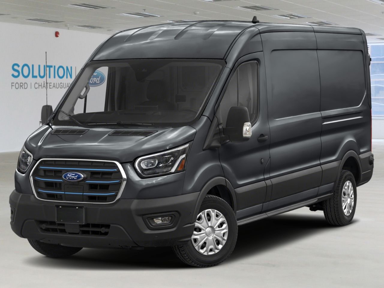 2025 Ford E-Transit Cargo Van Carbonized Grey Metallic Châteauguay - photo #0