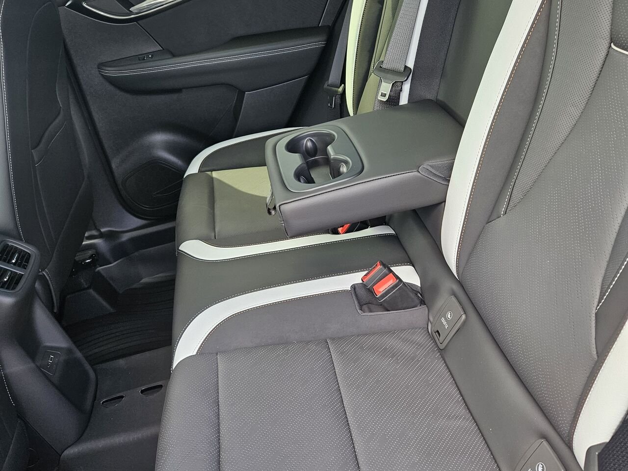 Buick Envision Tourisme sport 4 portes TI 2026 Bleu quartz métallisé Thetford Mines - photo #16