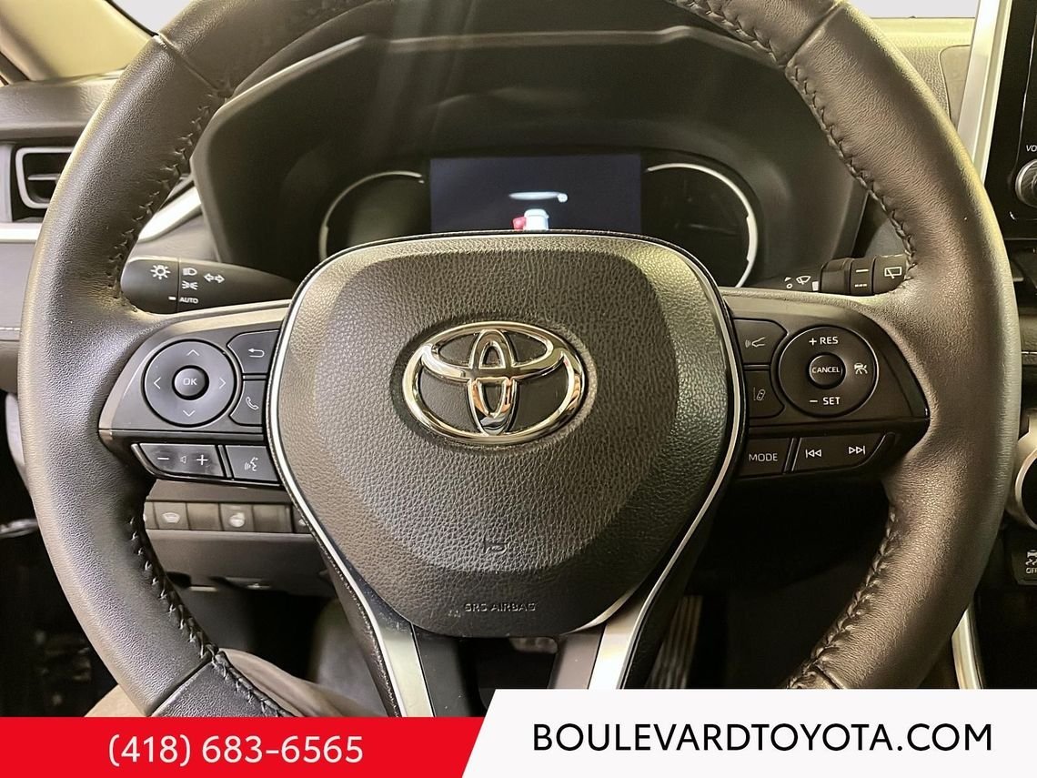 Toyota RAV4 99162A-85 | XLE Hybride 2023 Bleu Québec - photo #13