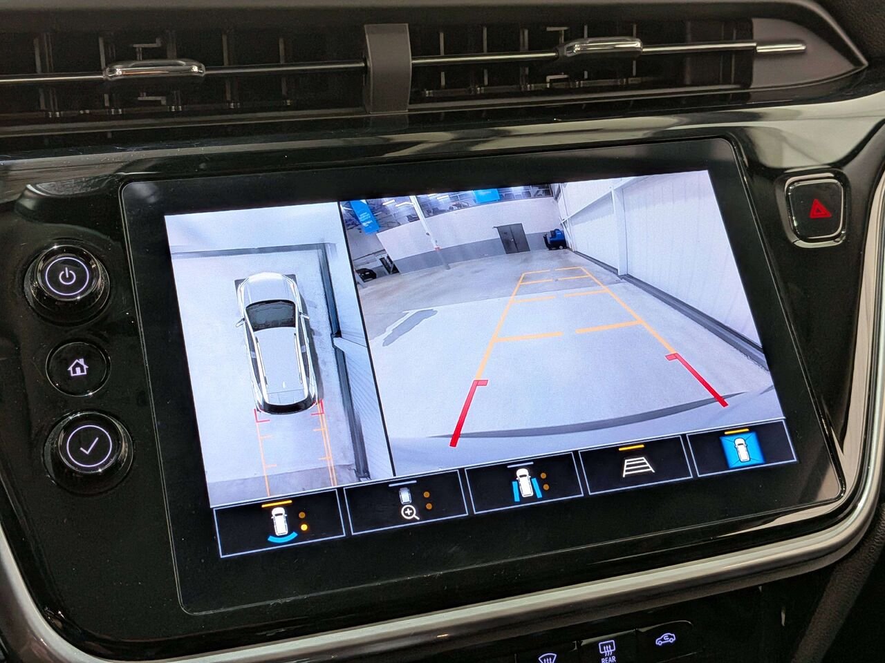 Chevrolet Bolt EUV 2022 Argent Val-David - photo #24