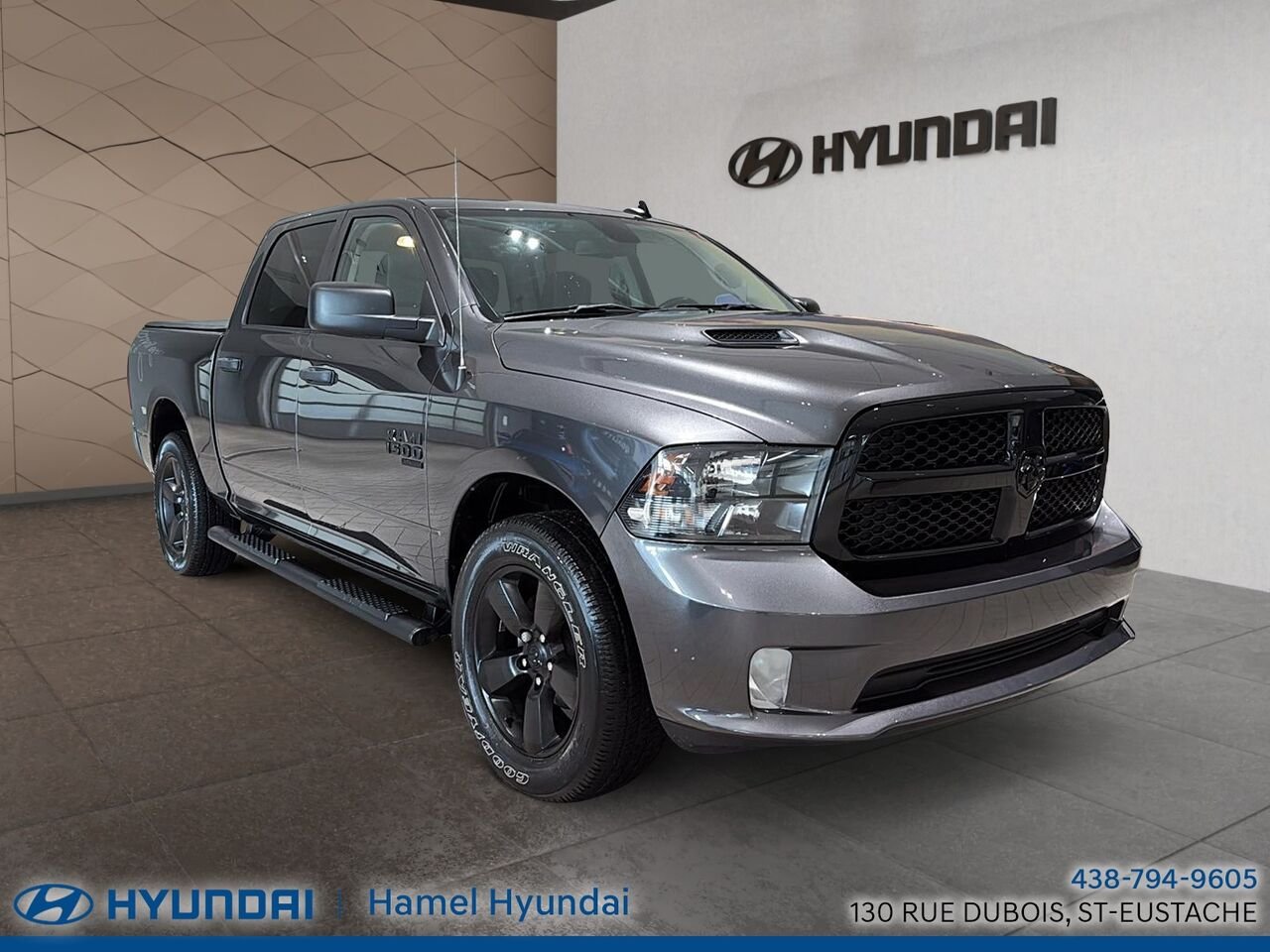 Ram 1500 Classic 2022 Gris Saint-Eustache - photo #0